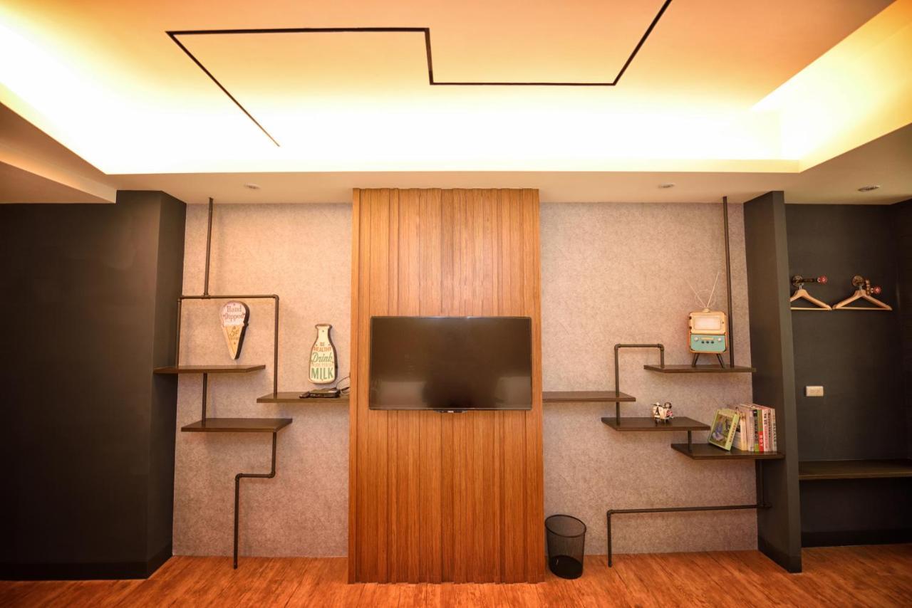 Owl Inn 台南 エクステリア 写真